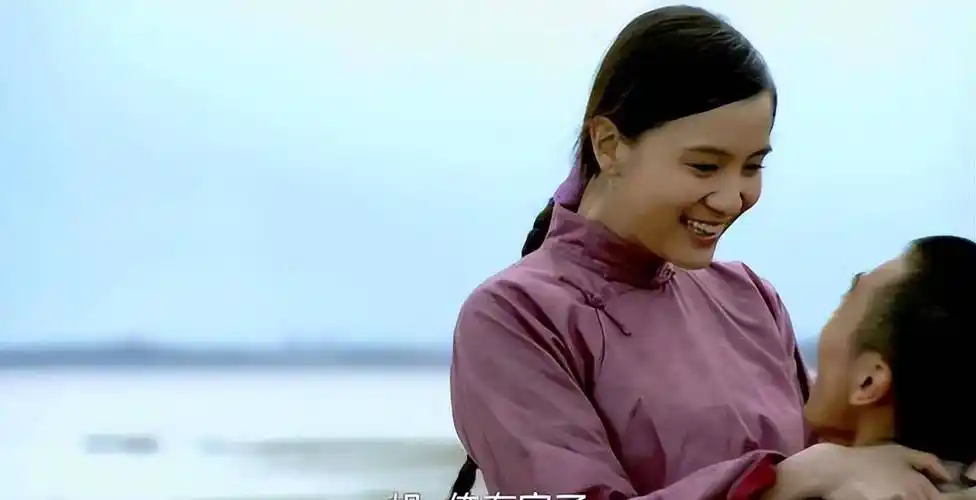 《小舍得》宋佳:凭时尚走红,默默演戏20年,感情生活至今成谜_演出