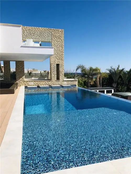 帕福斯房产塞浦路斯圣乔治豪华海景别墅