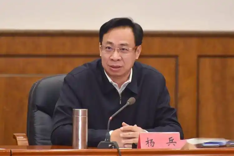 南开区召开廉内助贤内助座谈会