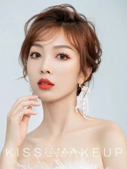 短发新娘造型日系纹理低发髻