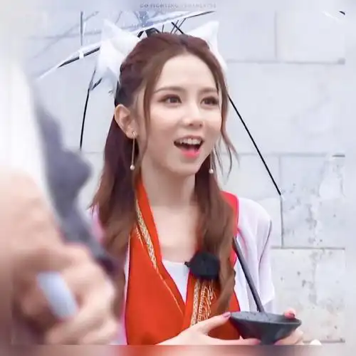 鱼渔[超话]##邓紫棋极限挑战# 邓紫棋77.