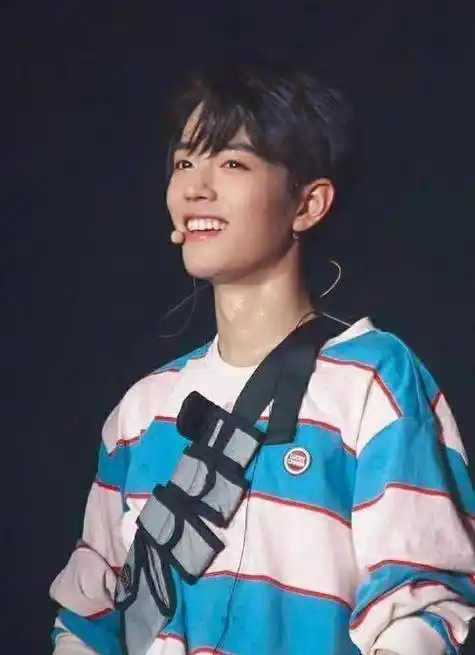 原创原创肖战1005意外出炉背后寓意深刻小飞侠他依然是思念的人