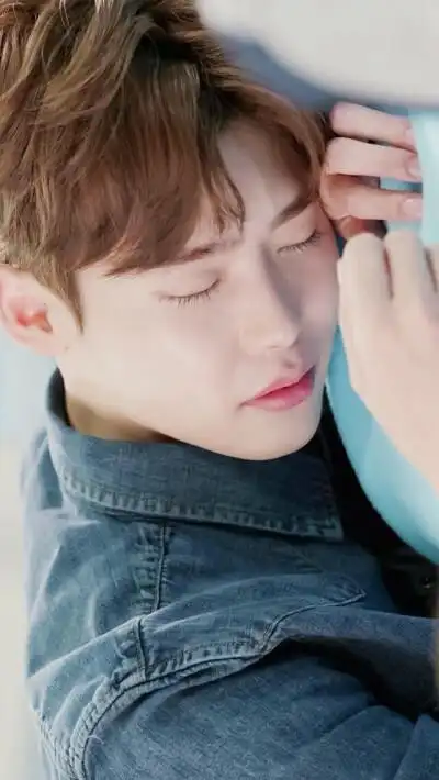 李钟硕 #匹诺曹# 高清竖屏手机壁纸