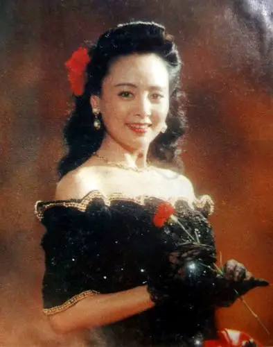 张瑜怀旧美图集锦 - yywwqq123_ok - 明星风采园地