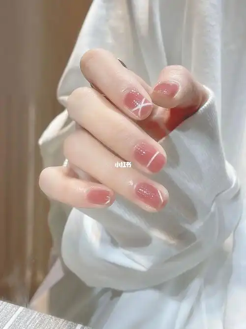 ins简约99温柔蜜桃线条法式美甲_instagram_法式美甲_美甲_秋冬指甲