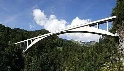 瑞士萨尔基纳山谷桥,三铰拱桥,1930