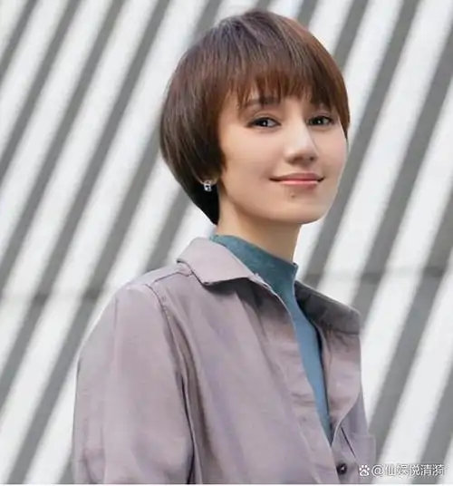 近年来,《我的前半生》中的角色"唐晶"被广泛称为无敌闺蜜.