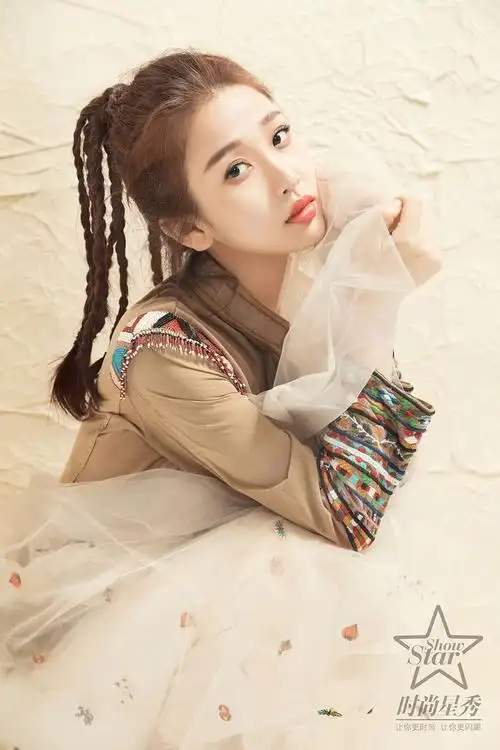 虞书欣轻灵少女开启奇妙之旅