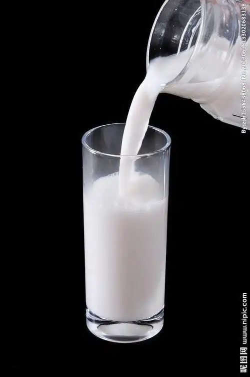 椰子汁大图 点击还原