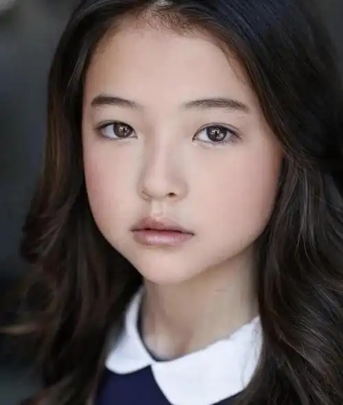 最美童模ellagross将女团出道7岁就凭神颜火遍全球