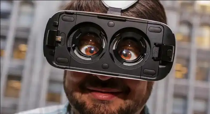 这笔交易后,htc公司持有wevr公司15%的股份,估值约为6600万美元.