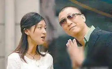 孙红雷分手丁嘉丽苦恋巩俐桃色绯闻不断终娶小15岁娇妻