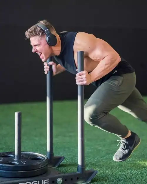 功能性训练也要做,别整天就知道撸铁,3个动作就能搞定