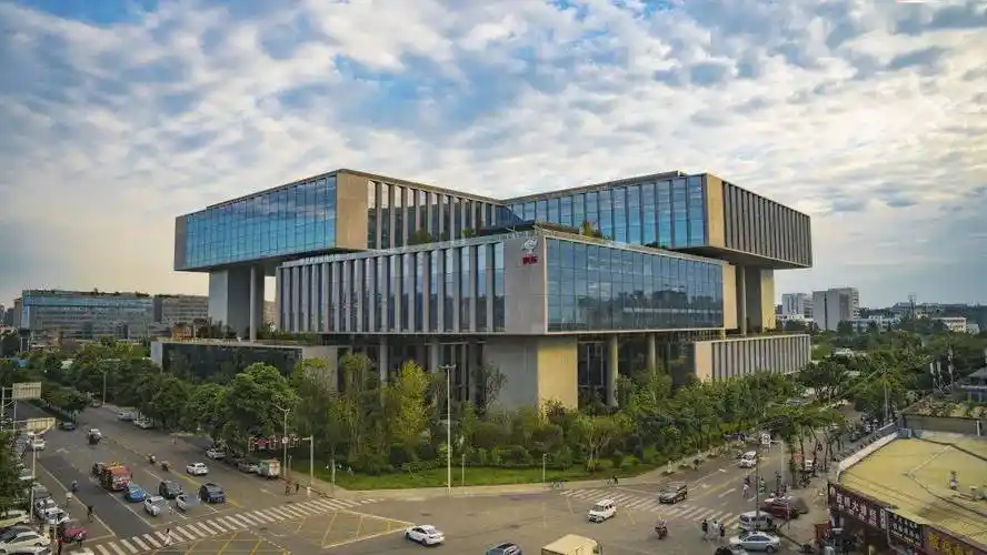 京东总部2号楼启用,全国投用及在建职场面积达300万㎡!