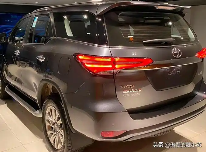 丰田奔跑者什么悬挂丰田奔跑者