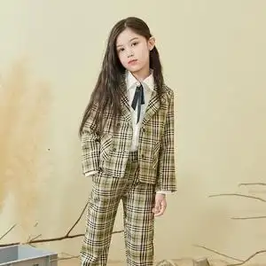 女童西装套装2023春装新款洋气春秋格子小西服网红女孩英伦风时髦