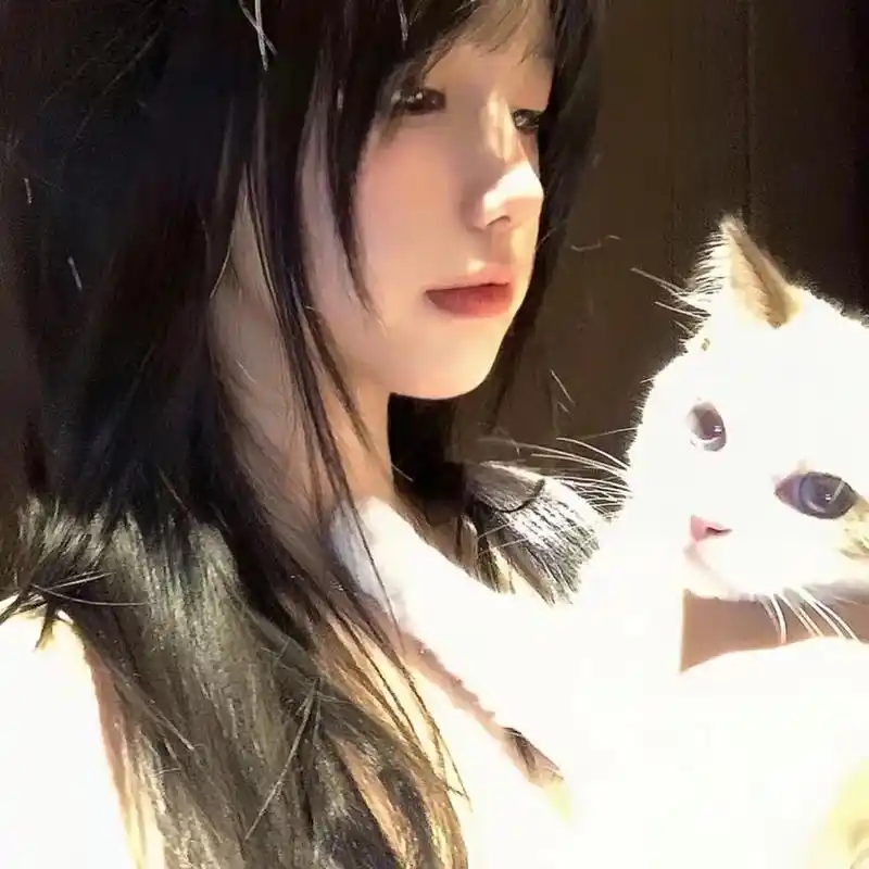 忘记一个人 是要先忘记声音 还是模样 #头像 - 抖音