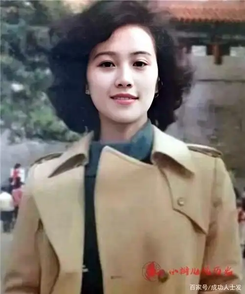 上世纪90年代漂亮妈妈的老照片都是女神