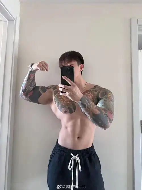 胸肌##肌肉男