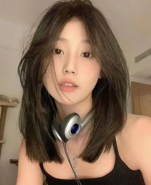 秋季发型流行趋势,这4款最美!_脸型_短发_锁骨