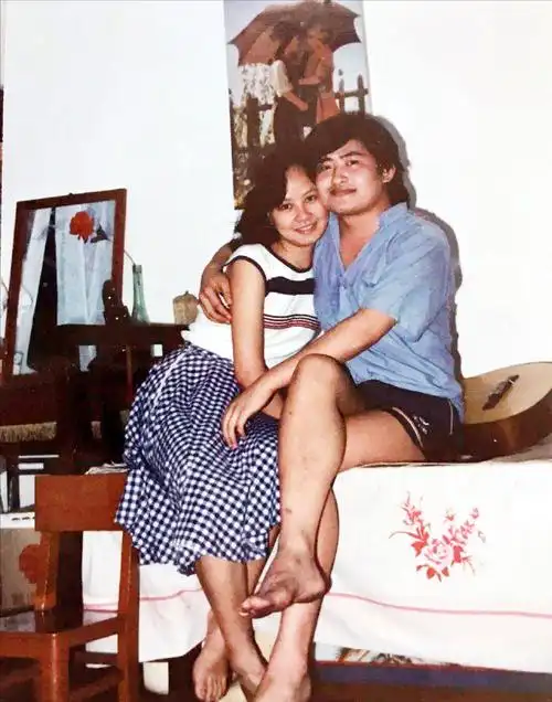 刘欢老婆是哪里人(刘欢的妻子卢璐:被他一见钟情,相识9天闪婚生一女