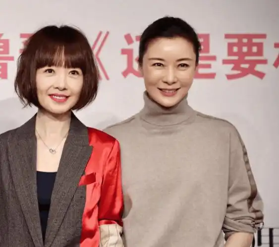 柯蓝:背景比韩雪还强大,我不是黄志忠小三,50岁我也不想结婚