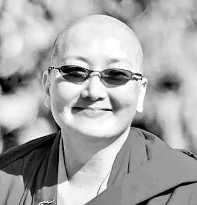 马敏儿,香港艺人,印度出家(组图) - 液色迷人的日志 - 网易博客