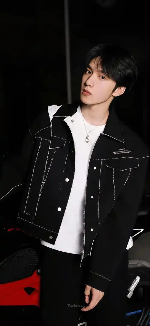 刘耀文|热血机车少年99更新壁纸7515#刘耀文