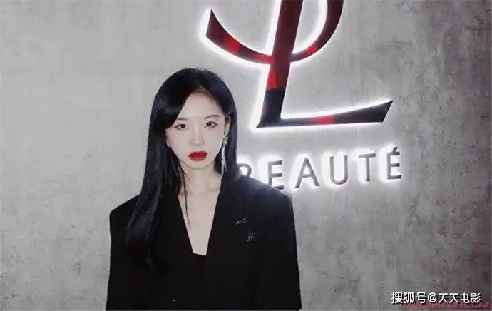 王清媛为什么不上学 王清媛的最高学历是什么呢