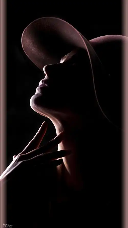 留在身边,缘未尽.转身离去,缘已断.别恨