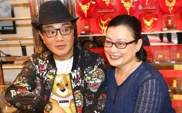 至今未娶妻的18位大龄男星最大94岁最小52岁各有各的苦衷