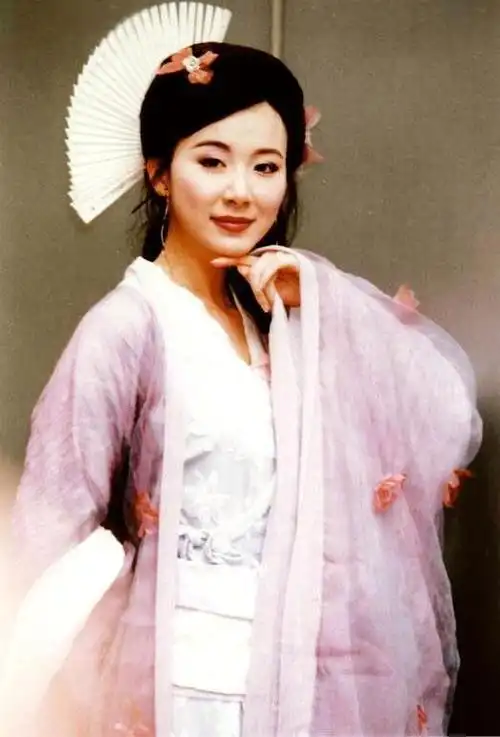 范冰冰饰演惊鸿仙子的侍女杏儿