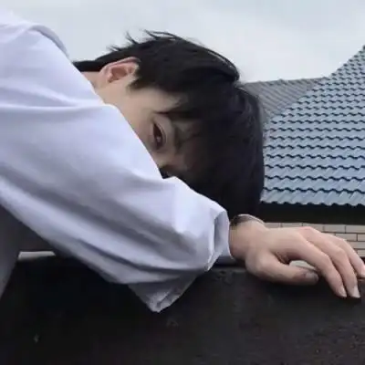 侧脸杀男生头像