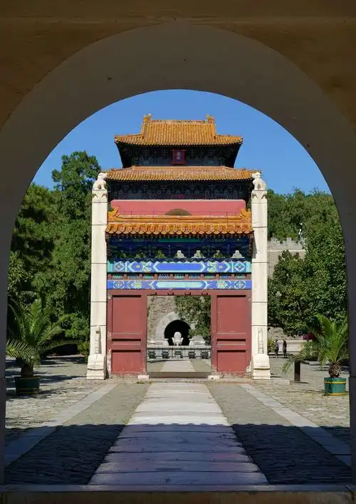 初秋游览十三陵