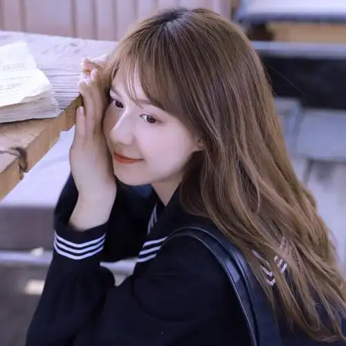 简单干净的清纯jk微信头像