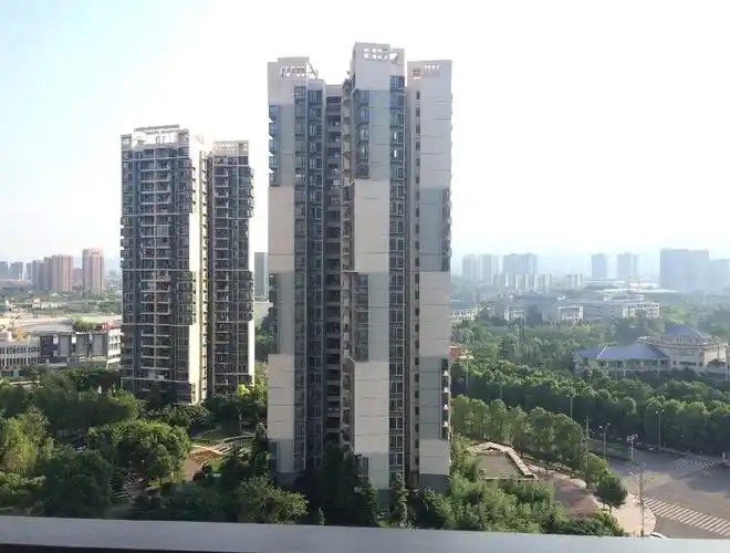 大学城 富力城幸福里两房96万