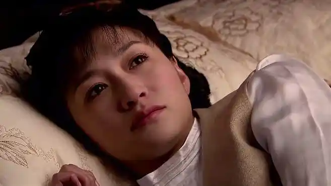 来不及说我爱你:四少看望静婉,趁机动手,结果给弄醒了