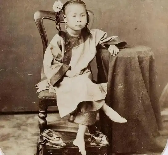 一块裹脚布的前世今生裹脚布起源