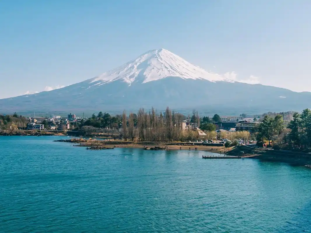 富士山美景:富士山景点,欢迎带家人和朋友一起游玩!