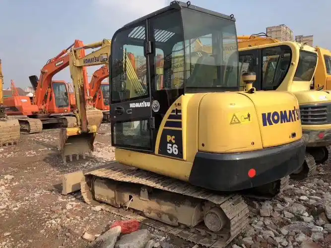 小松pc56-7挖掘机