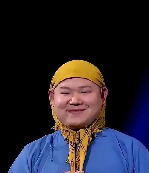 一块"黄头巾"证明人品,岳云鹏为什么能火?