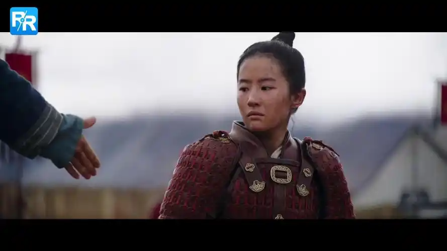 真人版《花木兰》首度发布正片片段!初入军营的花军遇上男主