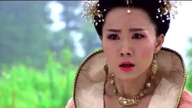 封神英雄榜最疼爱的妹妹跟自己抢男人白雪雁没办法接受起杀心