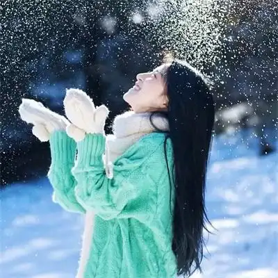 清纯女生头像侧脸长发唯美女头像超仙图片