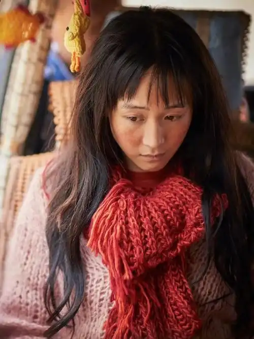 张钧甯又素颜出镜了##张钧甯被自己不精修的剧照美到