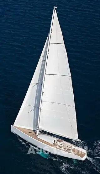 约翰-帕森设计的b60 sloop单桅纵帆船 诺曼-福斯特设计"海洋绿宝石号