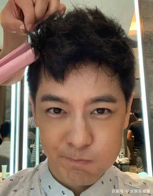 林志颖不愧是"不老男神",晒自拍照,原相机下竟没有一丝皱纹!