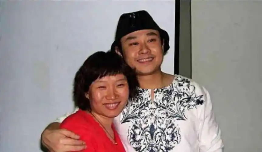 原创演出恐惧症冒牌刀郎同行诋毁原来18年前刀郎经历了这么多