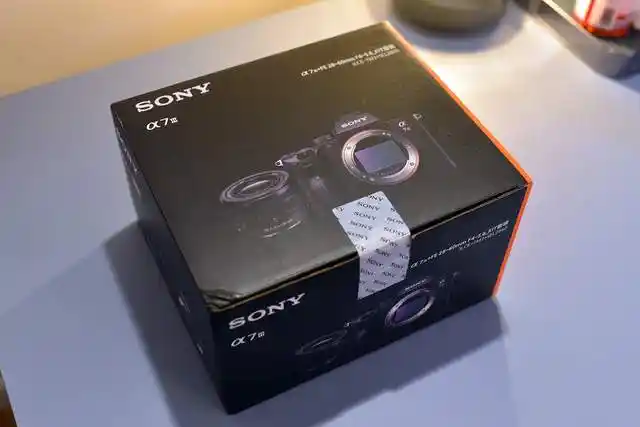 索尼a7m3微单fe2860mm套机开箱确实小巧还有扩展性