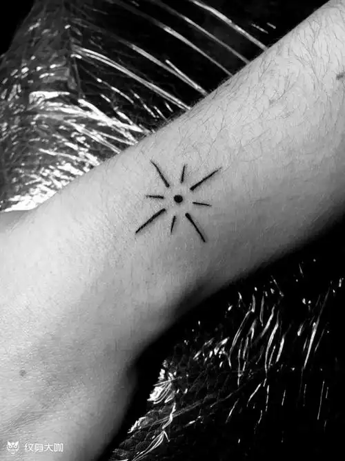 手腕小图_纹身图案手稿图片_廿一的纹身作品集